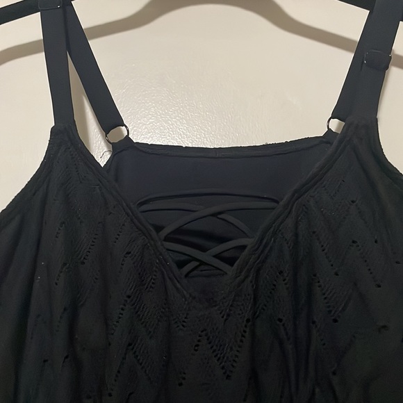 Black bathing suit tank - Picture 2 of 5